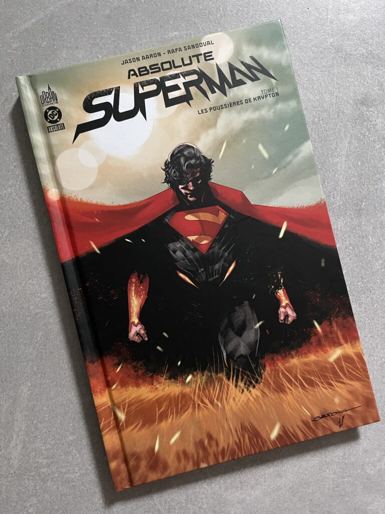 Absolute Superman couverture avant tome 1