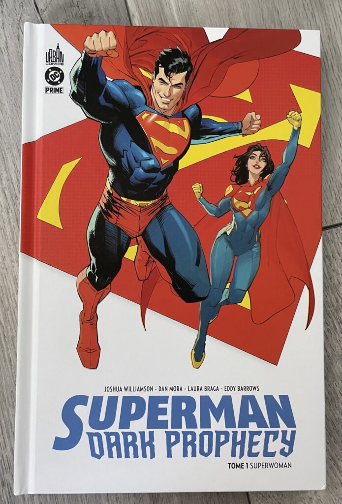 Superman Dark Prophecy couverture avant
