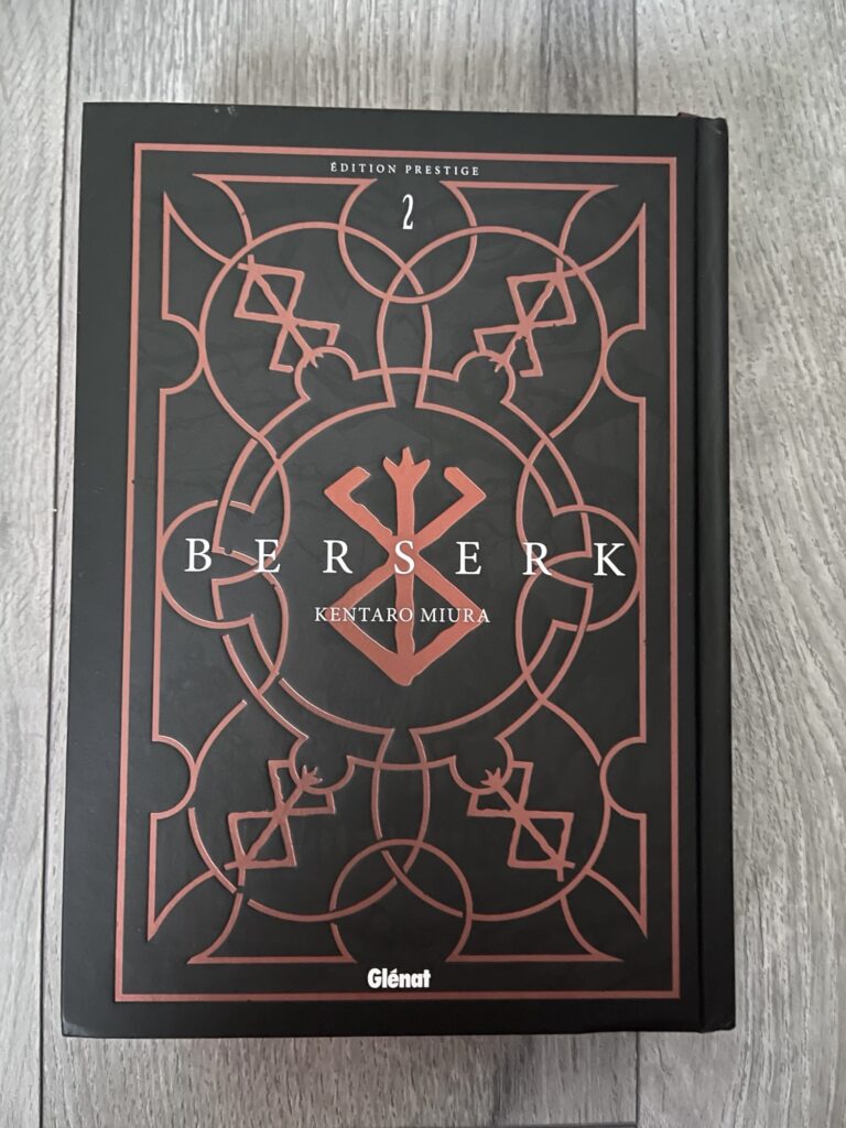 Avis manga Berserk édition prestige tome 2 couverture arrière